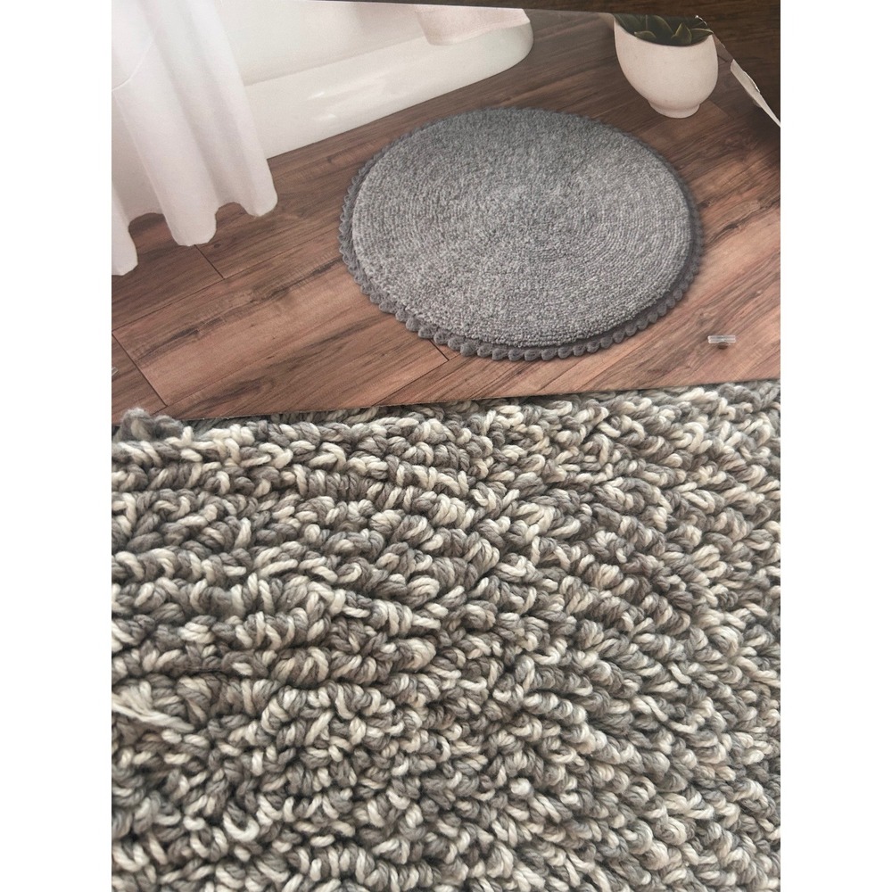 Shabby Chic Grey Cotton Crochet Bath Mat Round 26" Hand Woven Reversible Rug